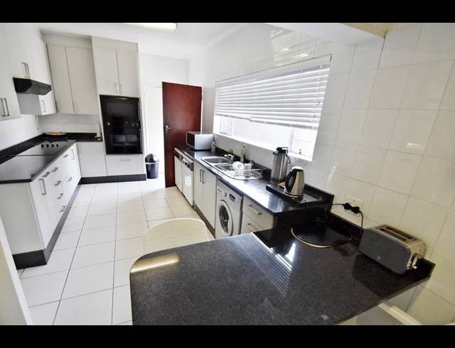 3 BEDROOM HOUSE FOR SALE IN GALLO MANOR